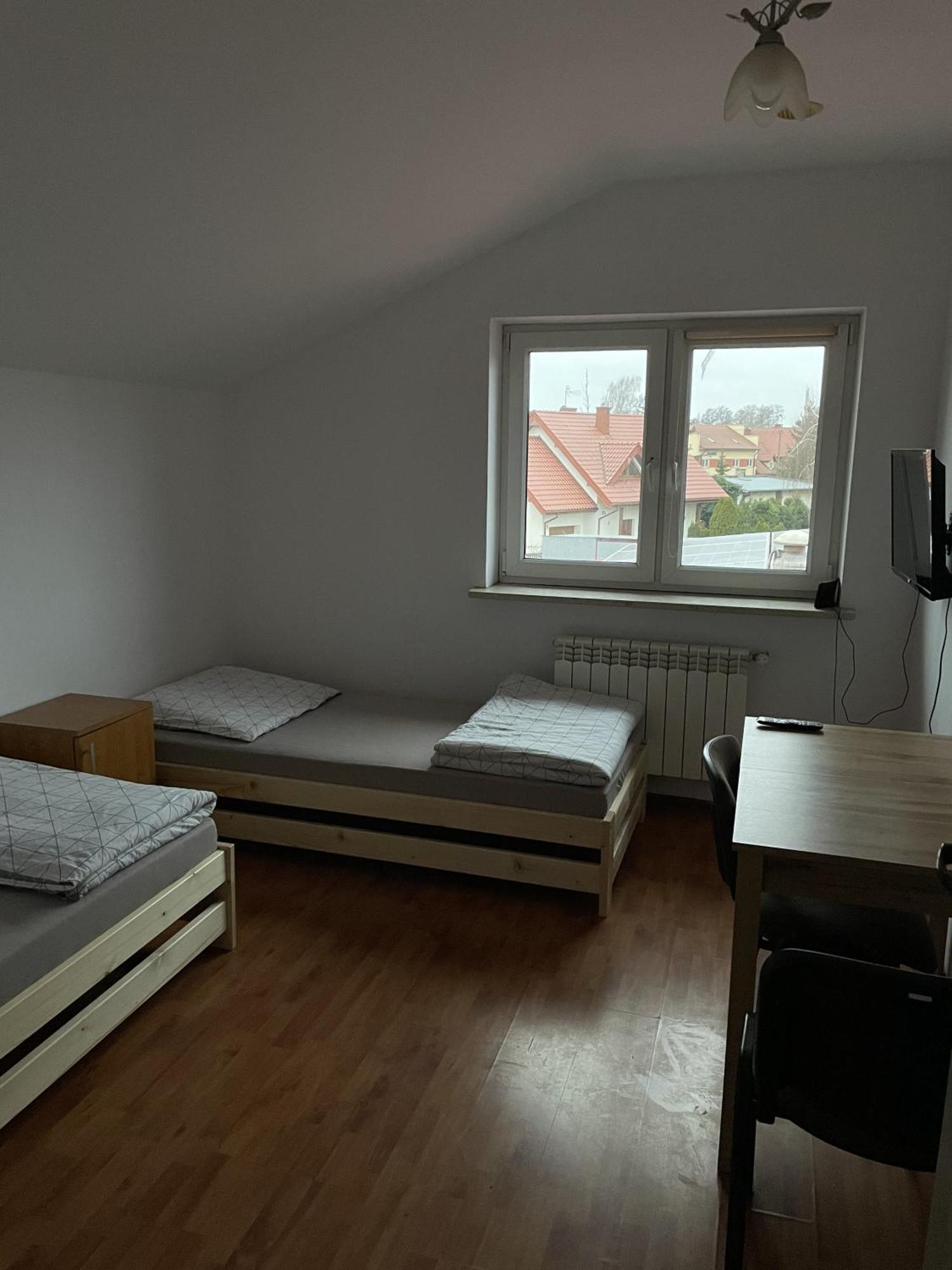 Noclegi Pracownicze Lazur Ciechanów Extérieur photo