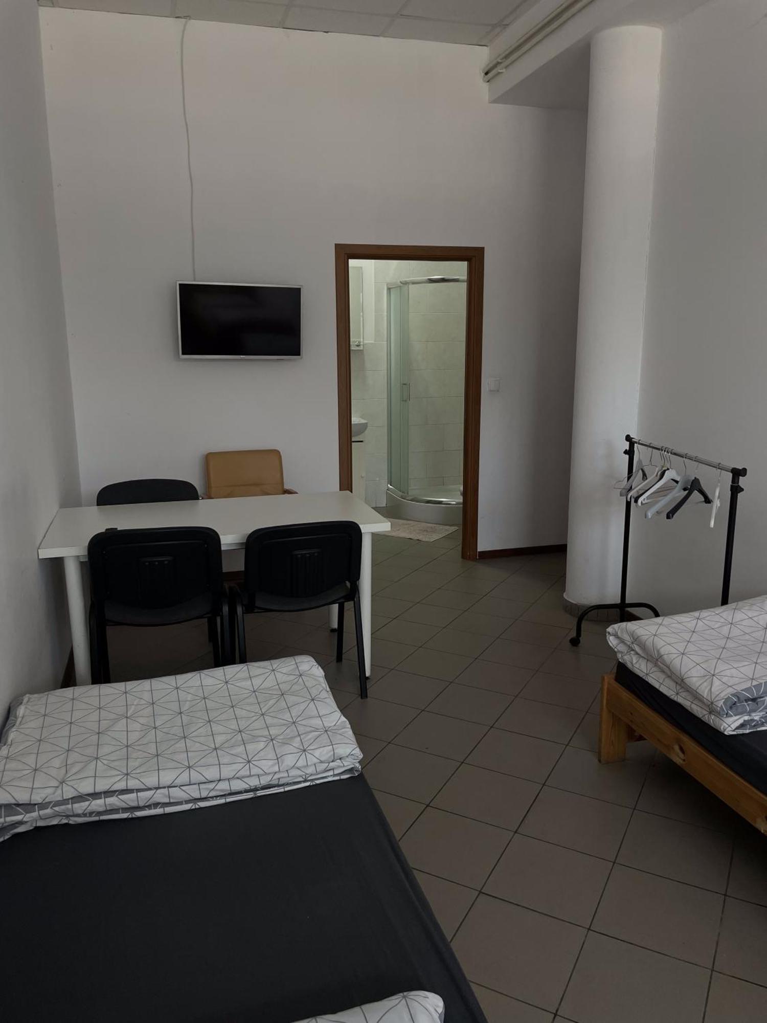 Noclegi Pracownicze Lazur Ciechanów Extérieur photo