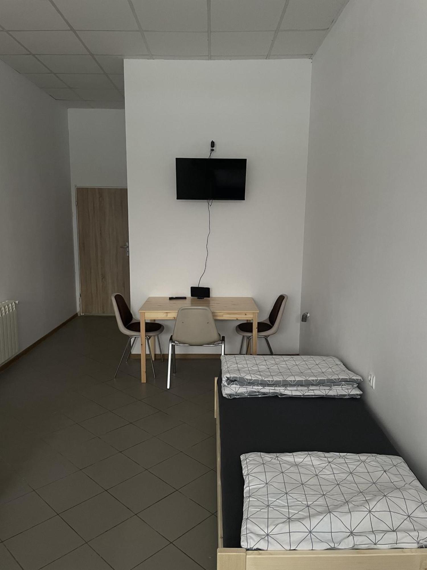 Noclegi Pracownicze Lazur Ciechanów Extérieur photo