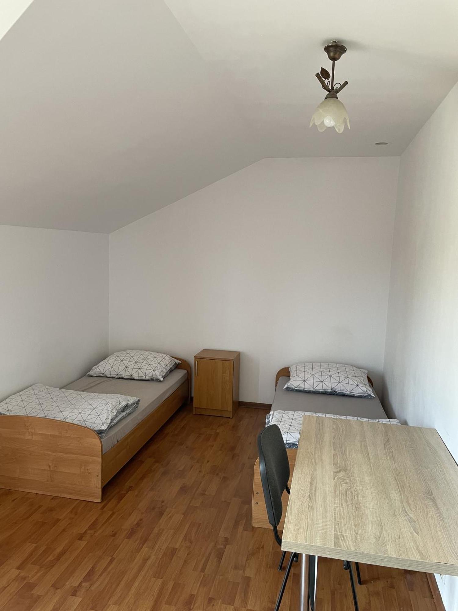 Noclegi Pracownicze Lazur Ciechanów Extérieur photo