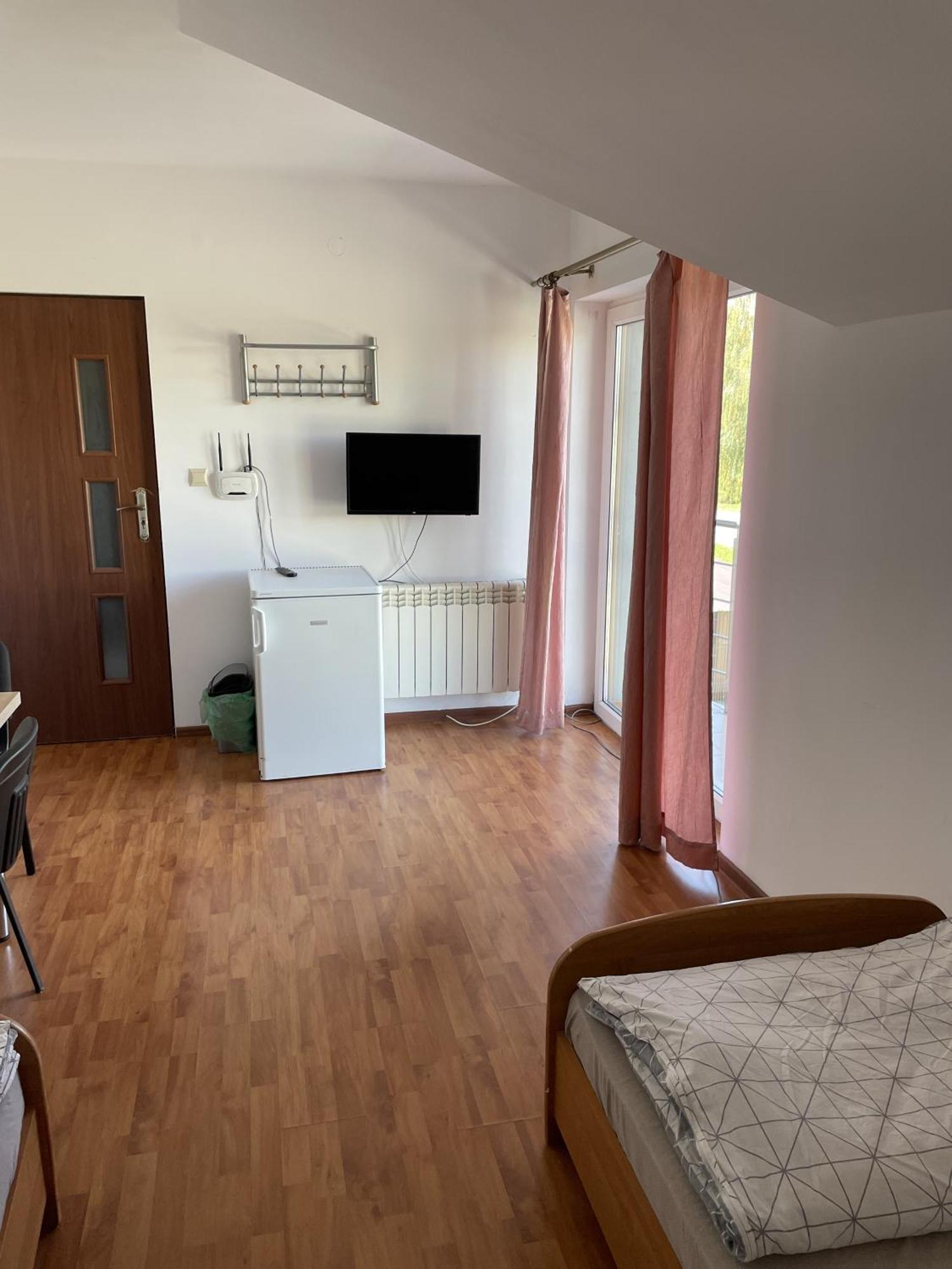 Noclegi Pracownicze Lazur Ciechanów Extérieur photo